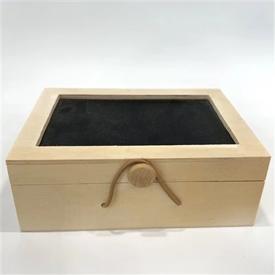 جعبه صرفه جویی چوبی با تخته سیاه